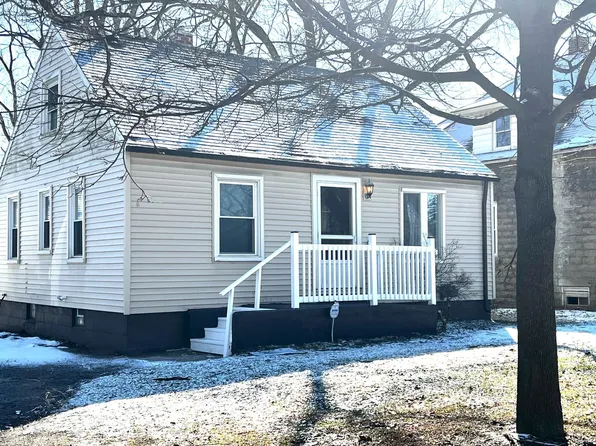 21344 Evergreen Rd, Southfield, MI 48075