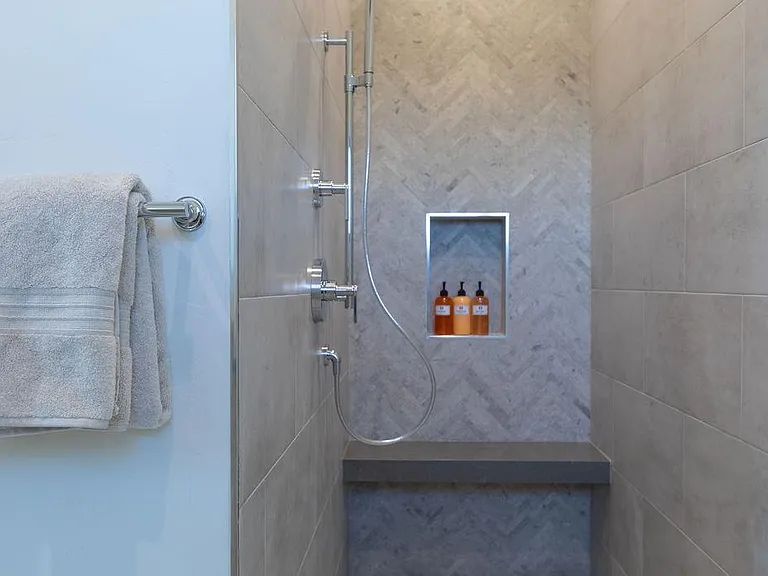 402 Hidden Hollow Dr — Photo 31