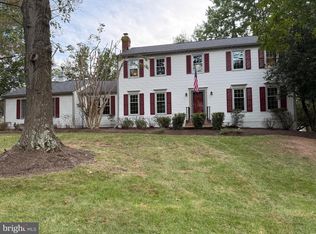 2700 Reign St, Herndon, VA 20171