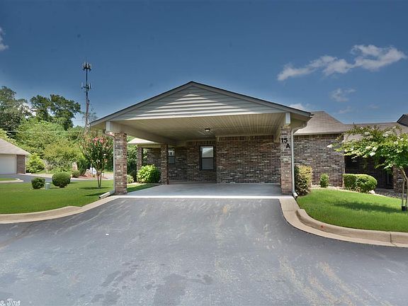 4th image of 124 Corporate Ter APT 15A