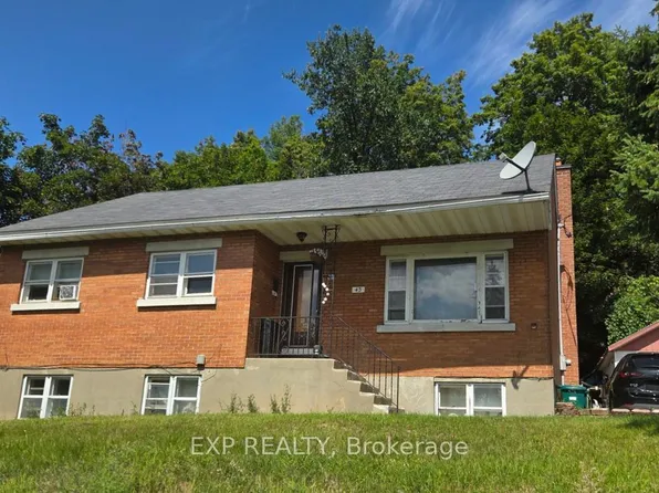 43 Lavergne St, Ottawa, ON K1L 5E9