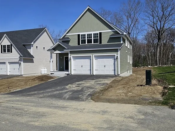 9 Gaskins Ln, Ayer, MA 01432