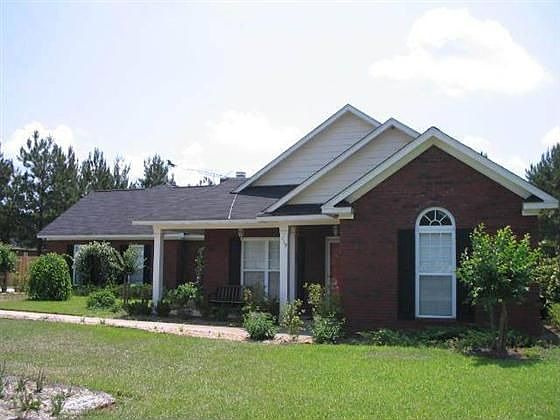 1st image of 119 Wood Dr