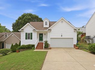 2111 Castle Pines Dr, Raleigh, NC 27604