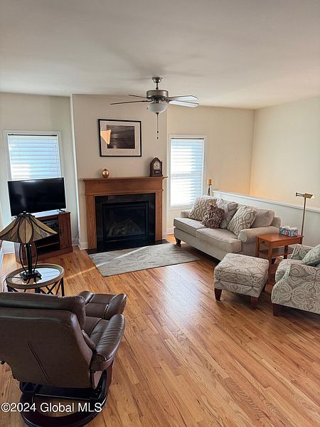 3rd image of 13 Gadwall Drive