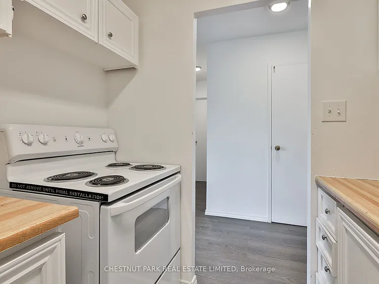 900 Glen St #409 — Photo 9
