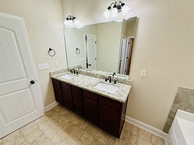 848 Bellingham Way — Photo 22