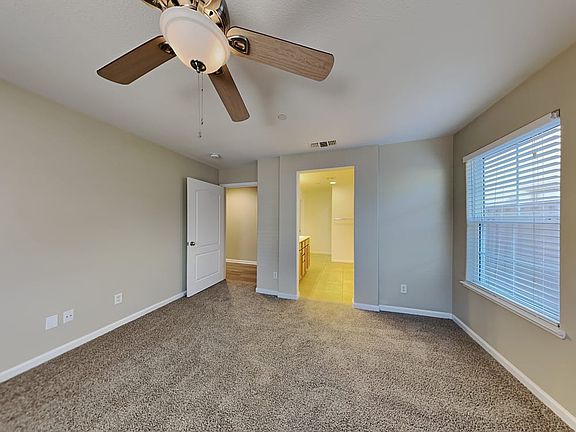 3rd image of 2757 Nicolson Cir