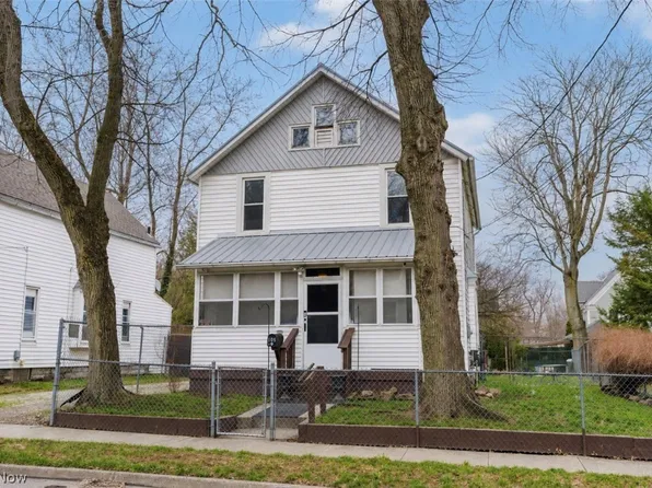 105 Westwood Ave, Akron, OH 44302