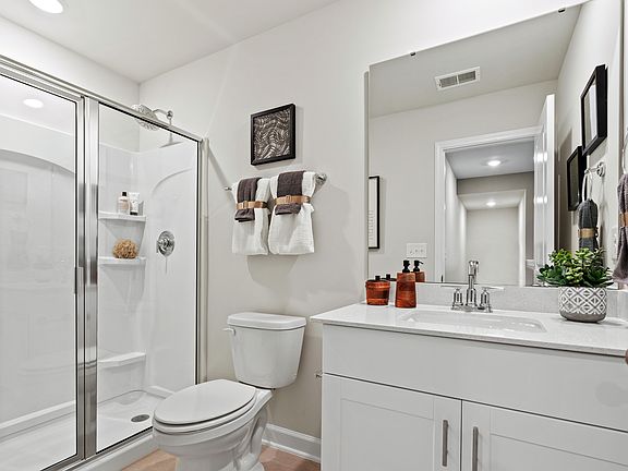 COA_Waterside_464L-Northbrook_Full-Bathroom_Fresh_44.jpg