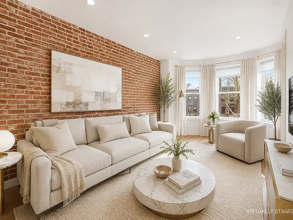 441 Irving Ave #5A