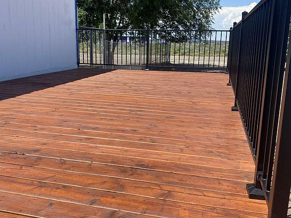 3rd image of 57713 Buckskin Rd