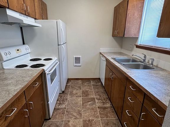 2nd image of 310 N Georgia Ave APT 1