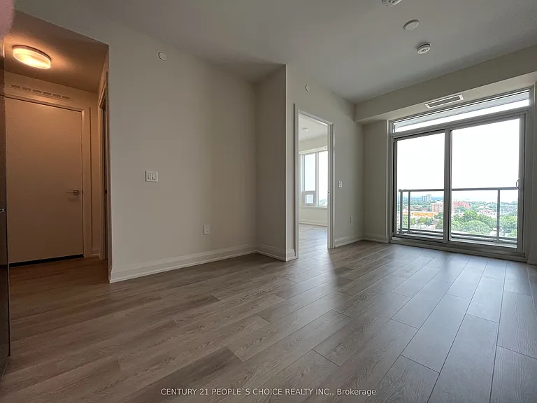 212 King William St #1023 — Photo 12