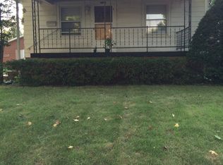 2147 Yale Blvd, Springfield, IL 62703