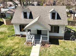 1501 SW Collins Ave, Topeka, KS 66604