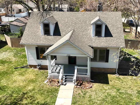 1501 SW Collins Ave, Topeka, KS 66604