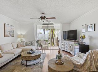 5370 Las Verdes Cir APT 303, Delray Beach, FL 33484