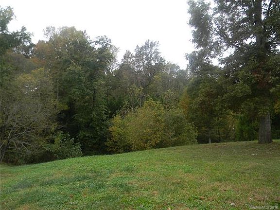 3rd image of 2923 Harlinsdale Drive