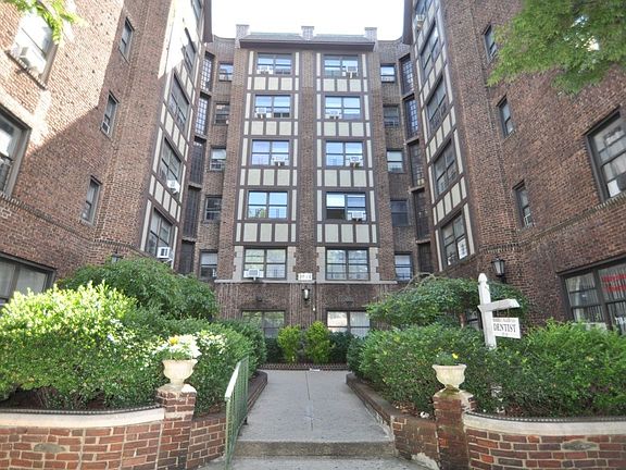 5th image of 3720 77th St #2F