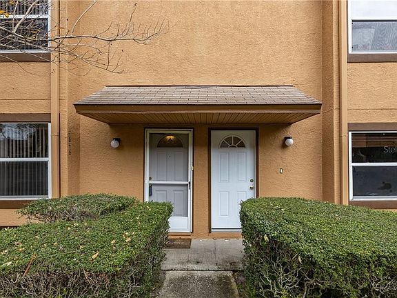 2nd image of 1846 Clearbrooke Dr