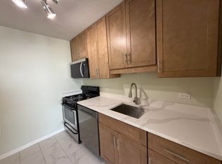 7000 Blvd East APT 42j, Guttenberg, NJ 07093