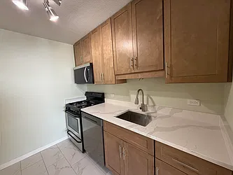 7000 Blvd East, #42J