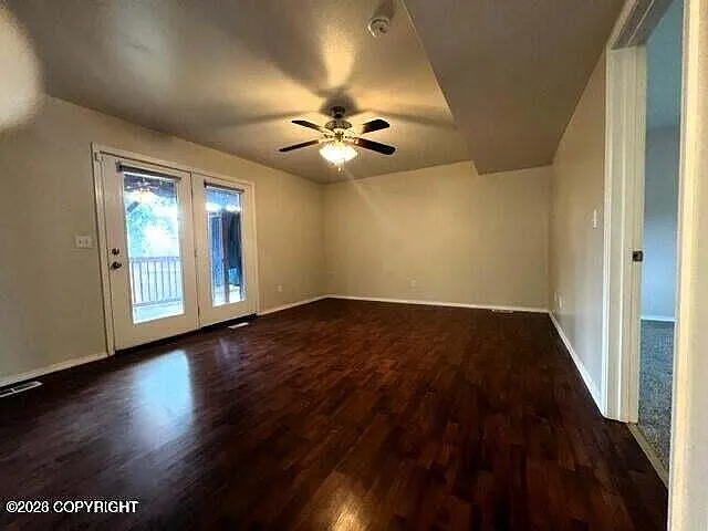 19101 Danny Dr — Photo 14