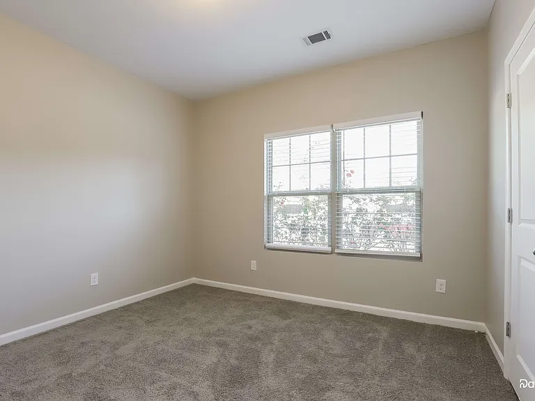 4123 SW Box Elder Path — Photo 13