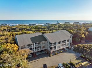 590 Marina Dr APT D1, Pine Knoll Shores, NC 28512