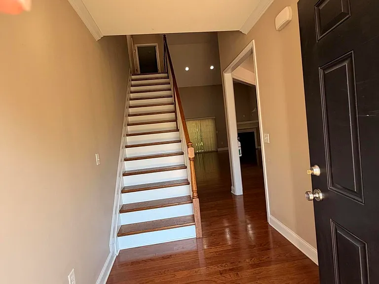 153 Birch Ave — Photo 9