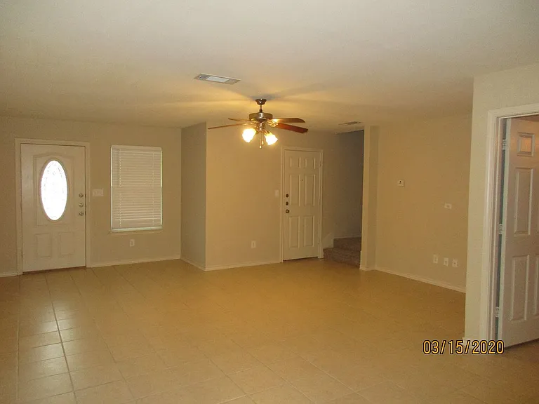 908 Parkplace Rdg — Photo 7