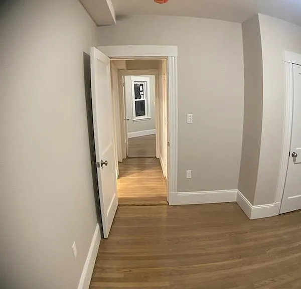45 Fox St — Photo 8