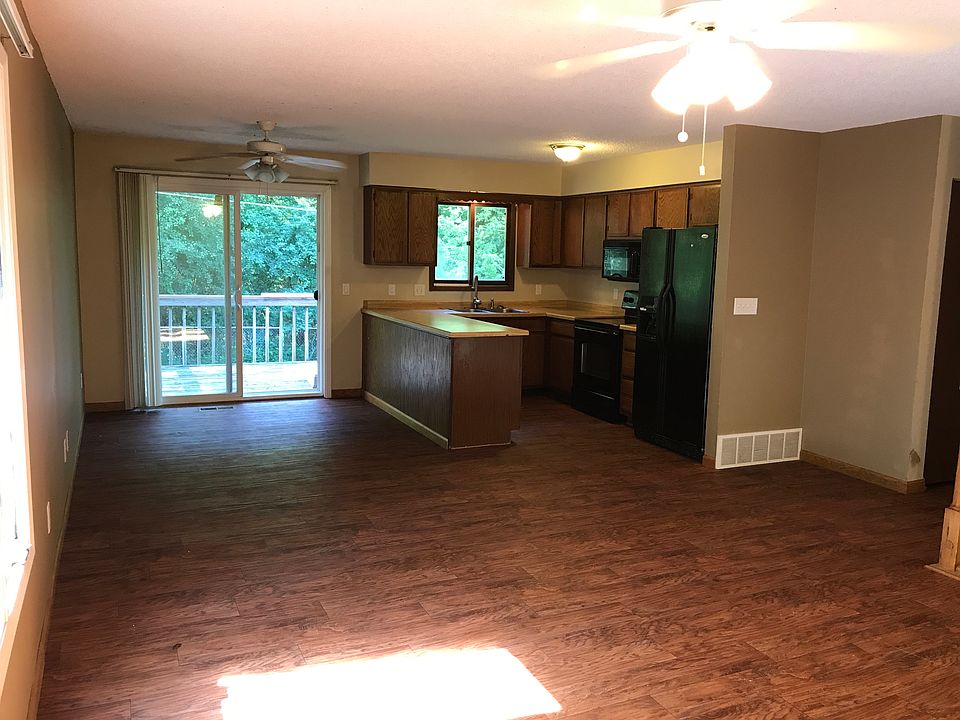 1st image of 1607 Lacota Ln