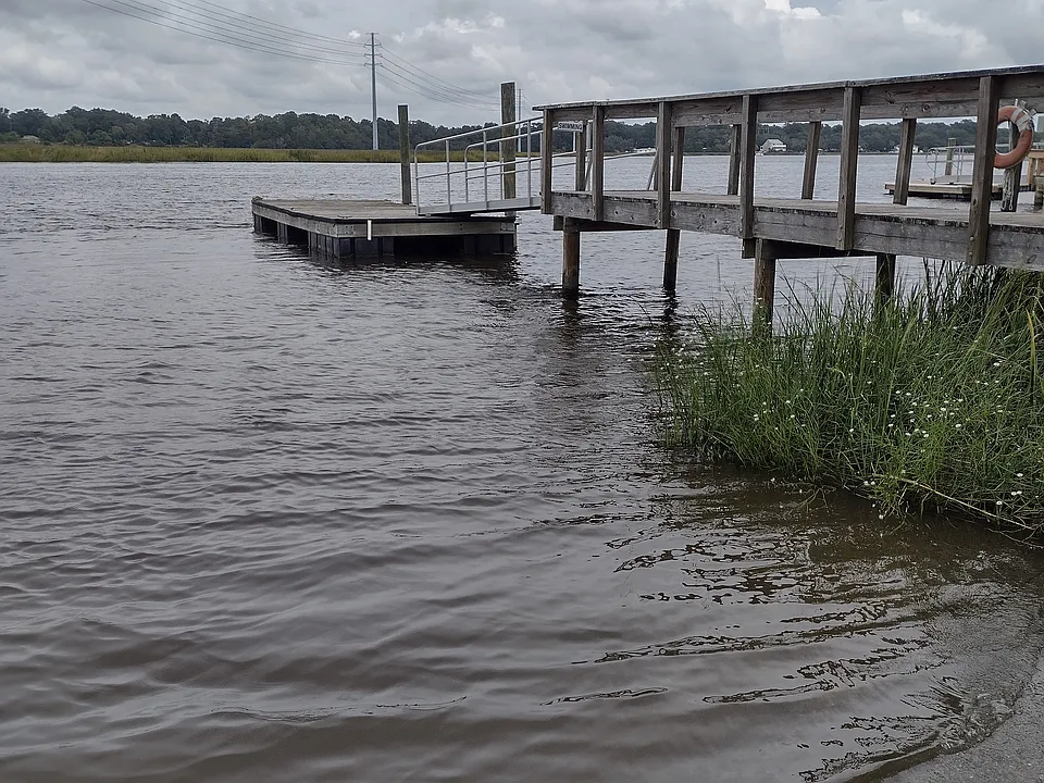 Ashley Ferry Rd