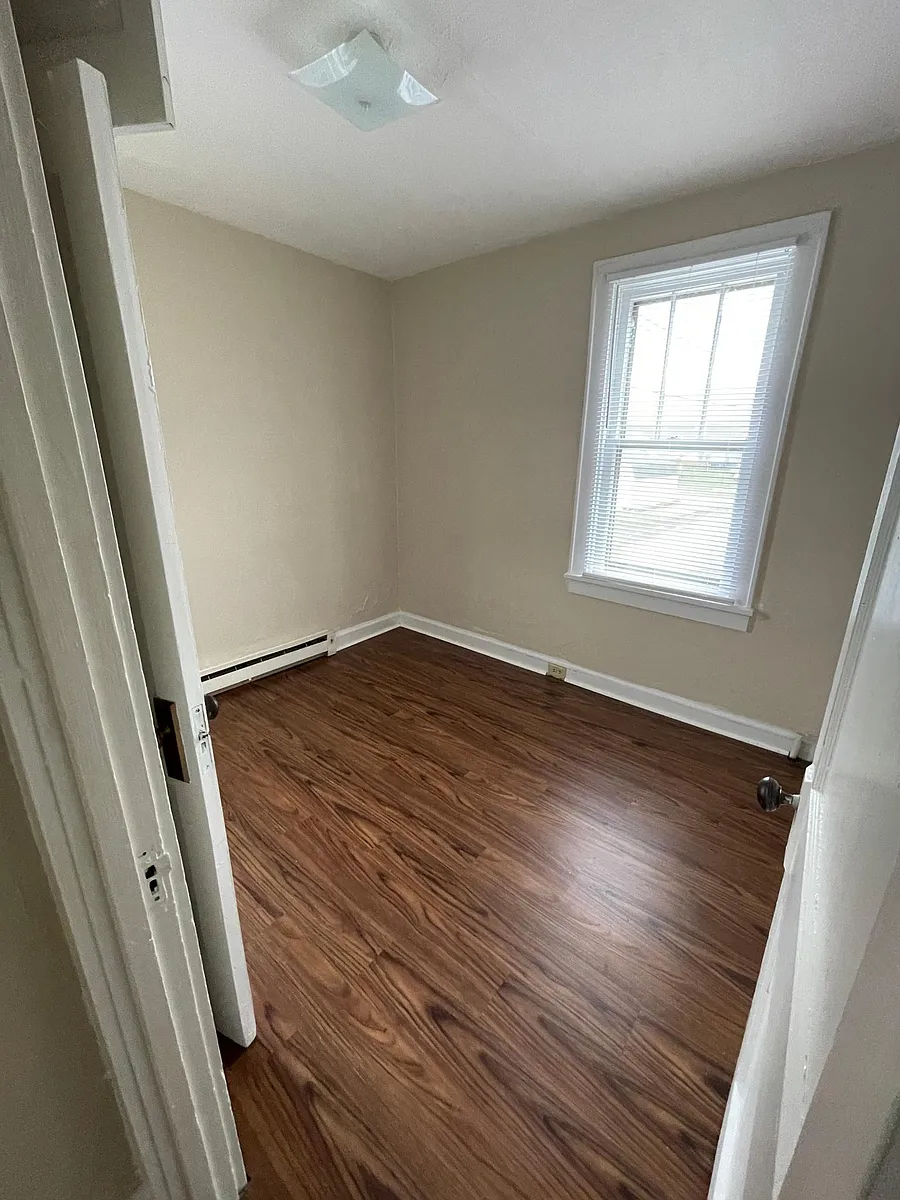 Building Photo - 808 S Wayne St #2