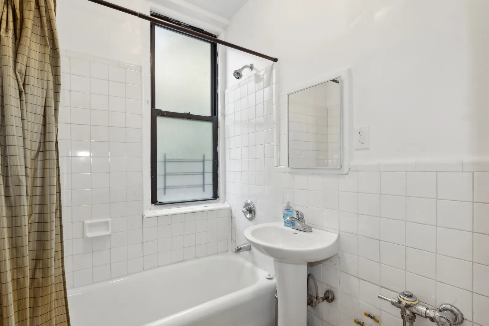 3lftn apartment ラグ