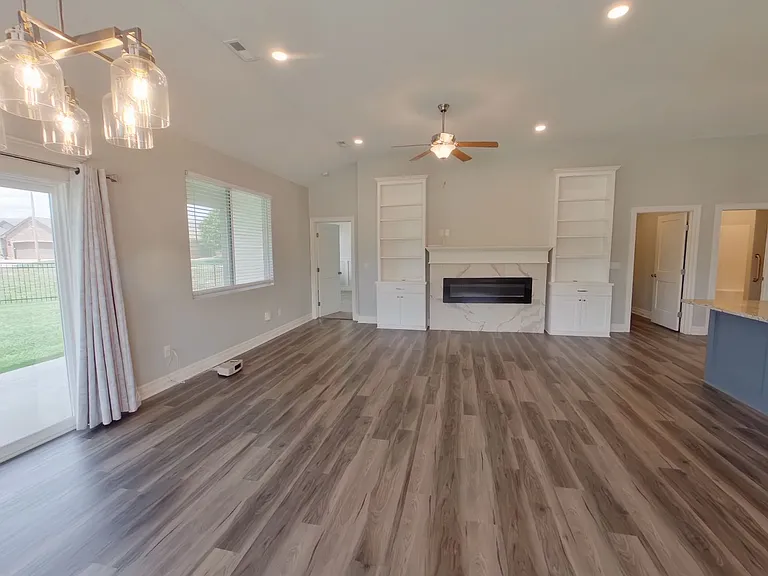 15024 W Hayden St — Photo 6