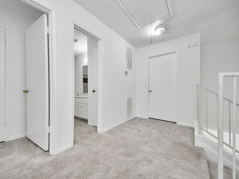 15534 Weldon Dr — Photo 39