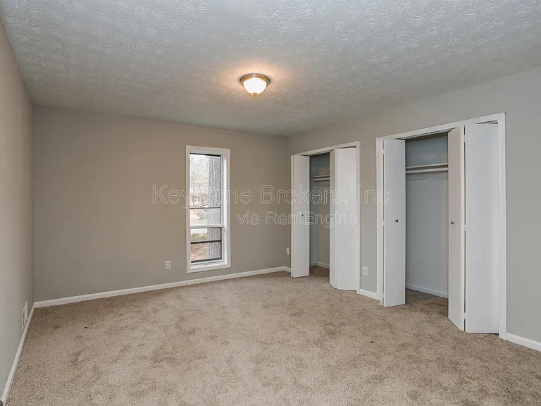 2700 Creekview Point NW — Photo 24