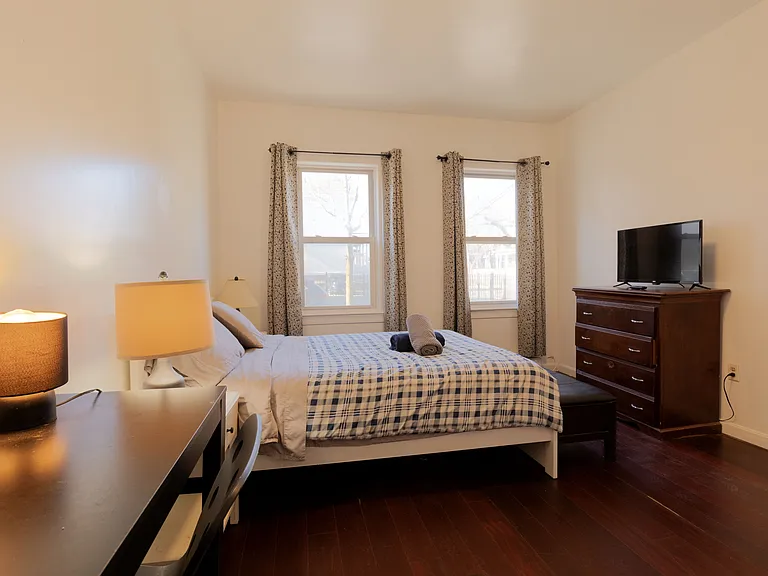 157 Perkins St #2 — Photo 10