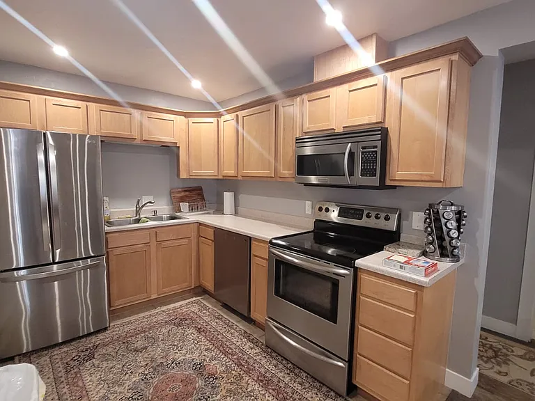 1775 W Gore Creek Dr #B — Photo 2
