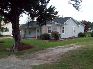 422 Craven St, Bath, NC 27808