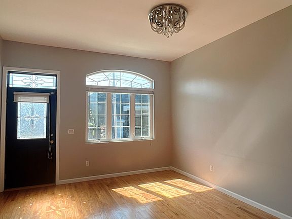 3rd image of 23 Columbus Ave