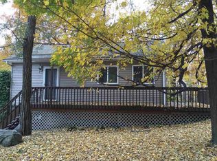 11 Blossom Hill Rd, Pleasant Valley, NY 12569