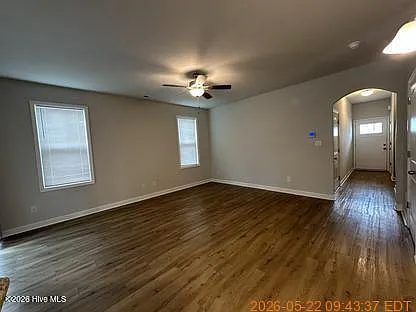 215 Shallowbag Bay Ln — Photo 3