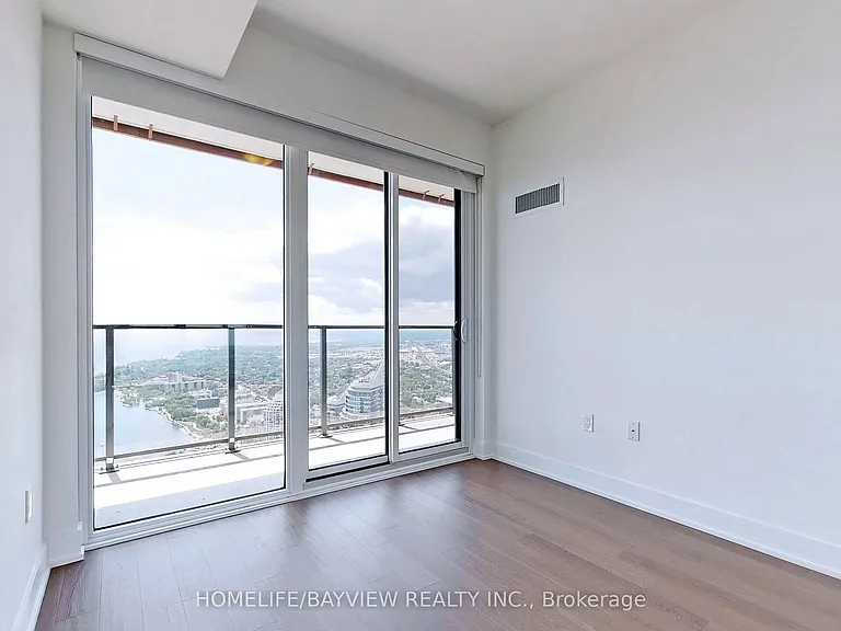 30 Shore Breeze Dr #3220 — Photo 16
