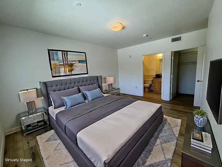 4077 Inglewood Blvd — Photo 25