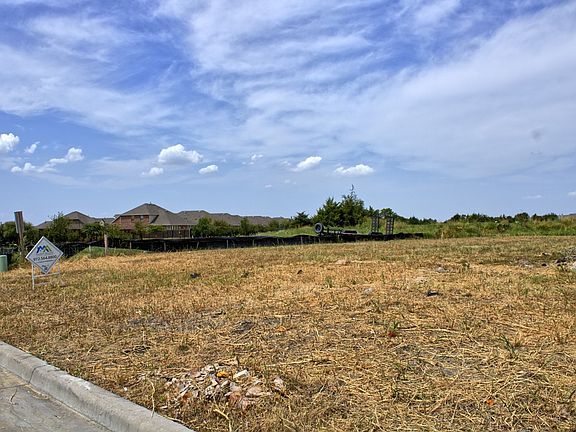 5th image of 4007 Yellow Jasmine Ln
