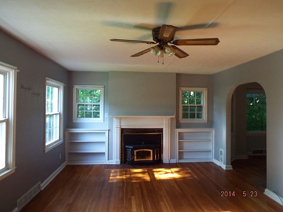 4th image of 4507 Catalpa Dr